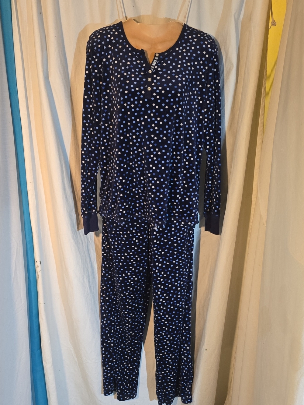 Nautica Navy Blue And White Polka Dot Velor Pajama Set Size Medium
